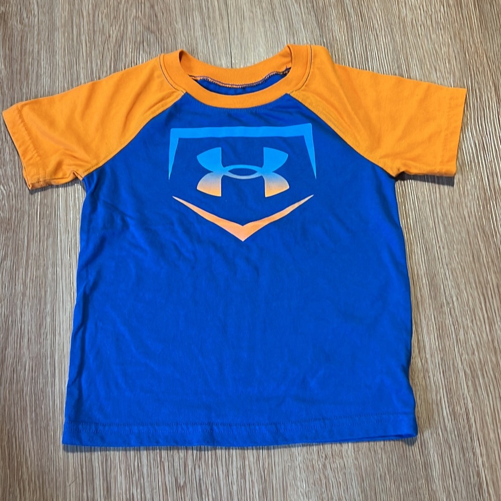 Boys under armour tee